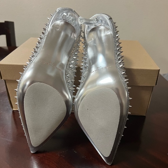 Steve Madden Various Clear Rhinestones Studded Pump‎ - Picture 4 of 6